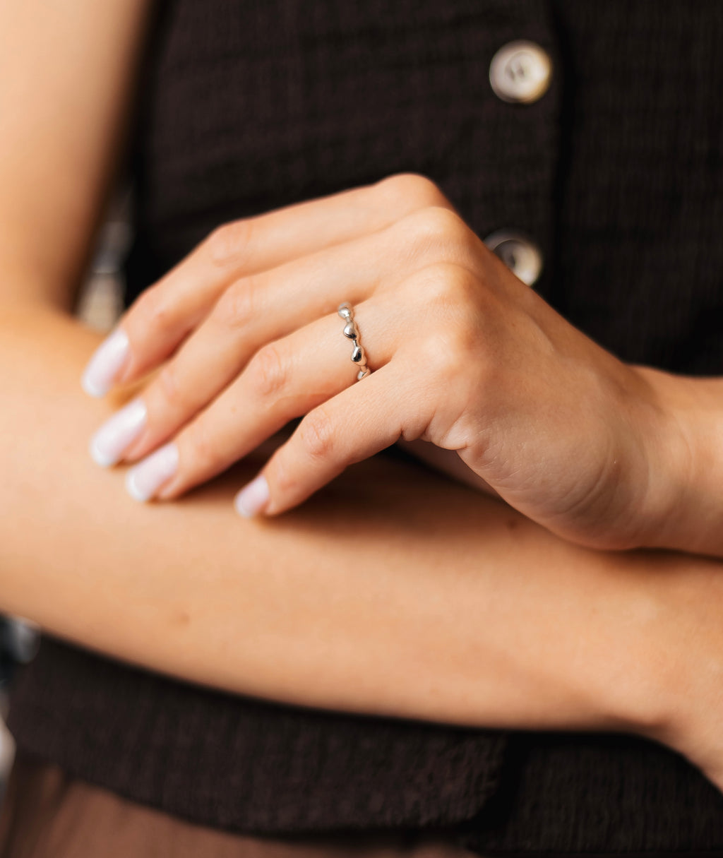 Bubble Ring Adjustable – Rhodium Plated Brass, Sizes 5–7