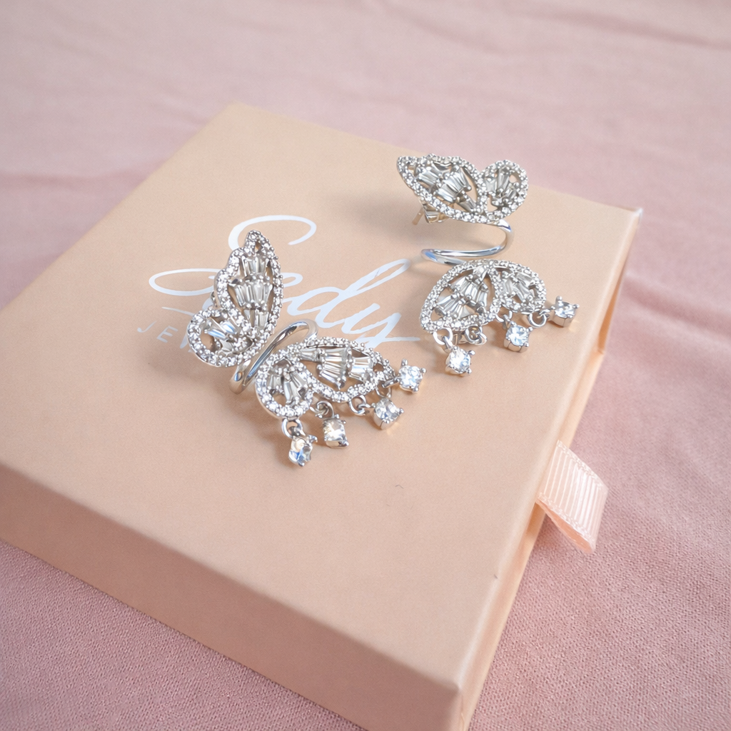 Silver Crystal Leaf Stud Earrings 3cm