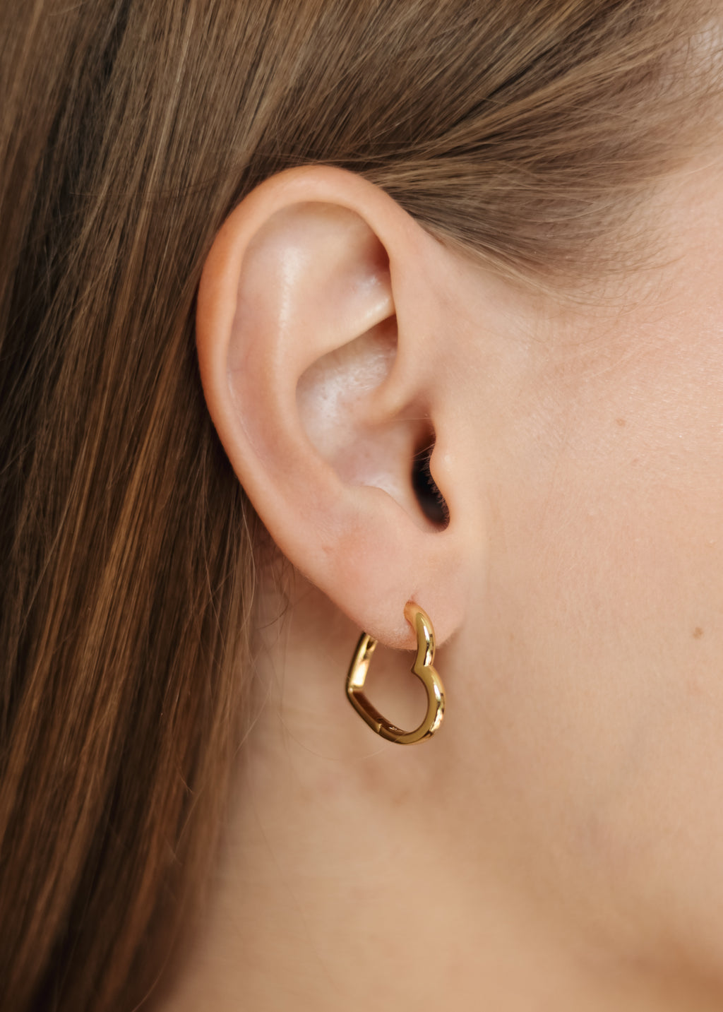 Hypoallergenic Heart Hoop Earrings – Rhodium Plated or 14K Gold