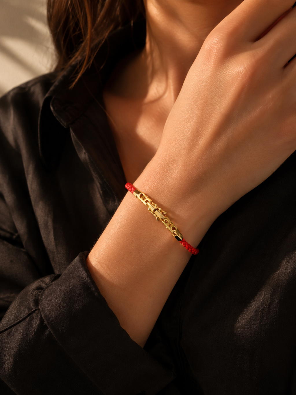 Red Cord Bracelet with Gold Plated Clasp – Hypoallergenic Non-Tarnish Jewelry