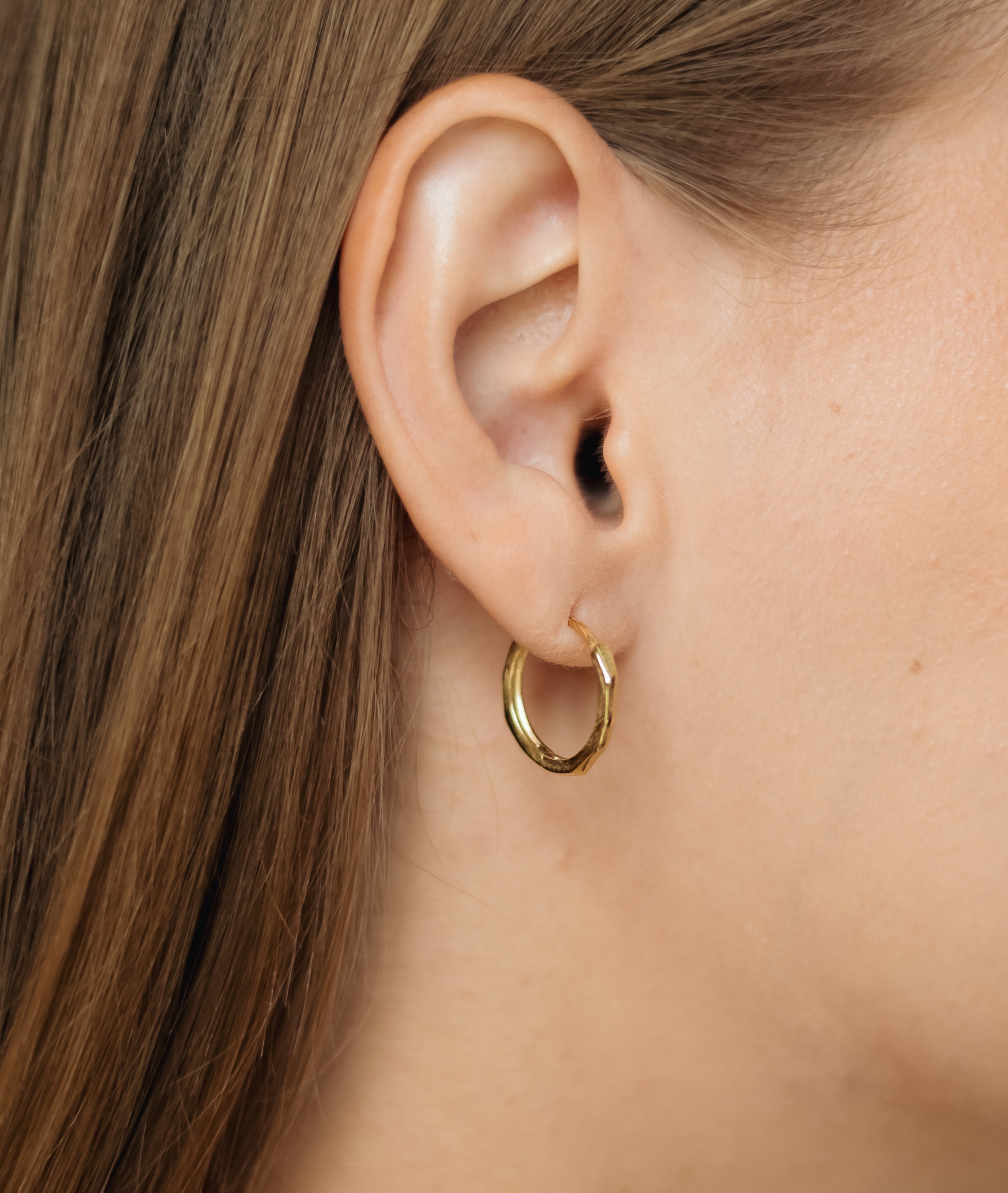 Sedy Jewelry Gold Plated Hoop Earrings, 18mm Small Huggie Hoops