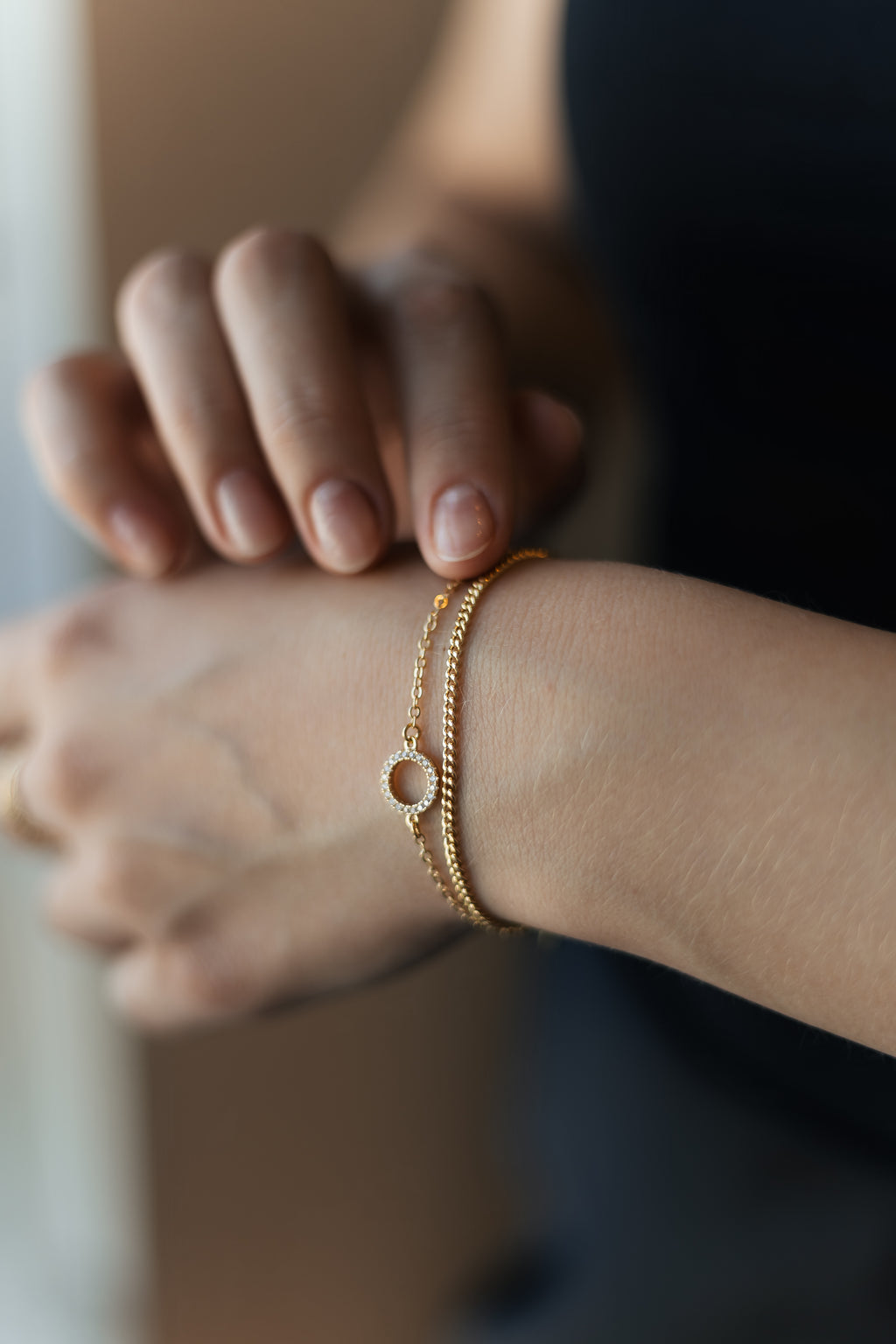 CZ Circle Charm Bracelet – Gold Plated or Rhodium, 16+5 cm