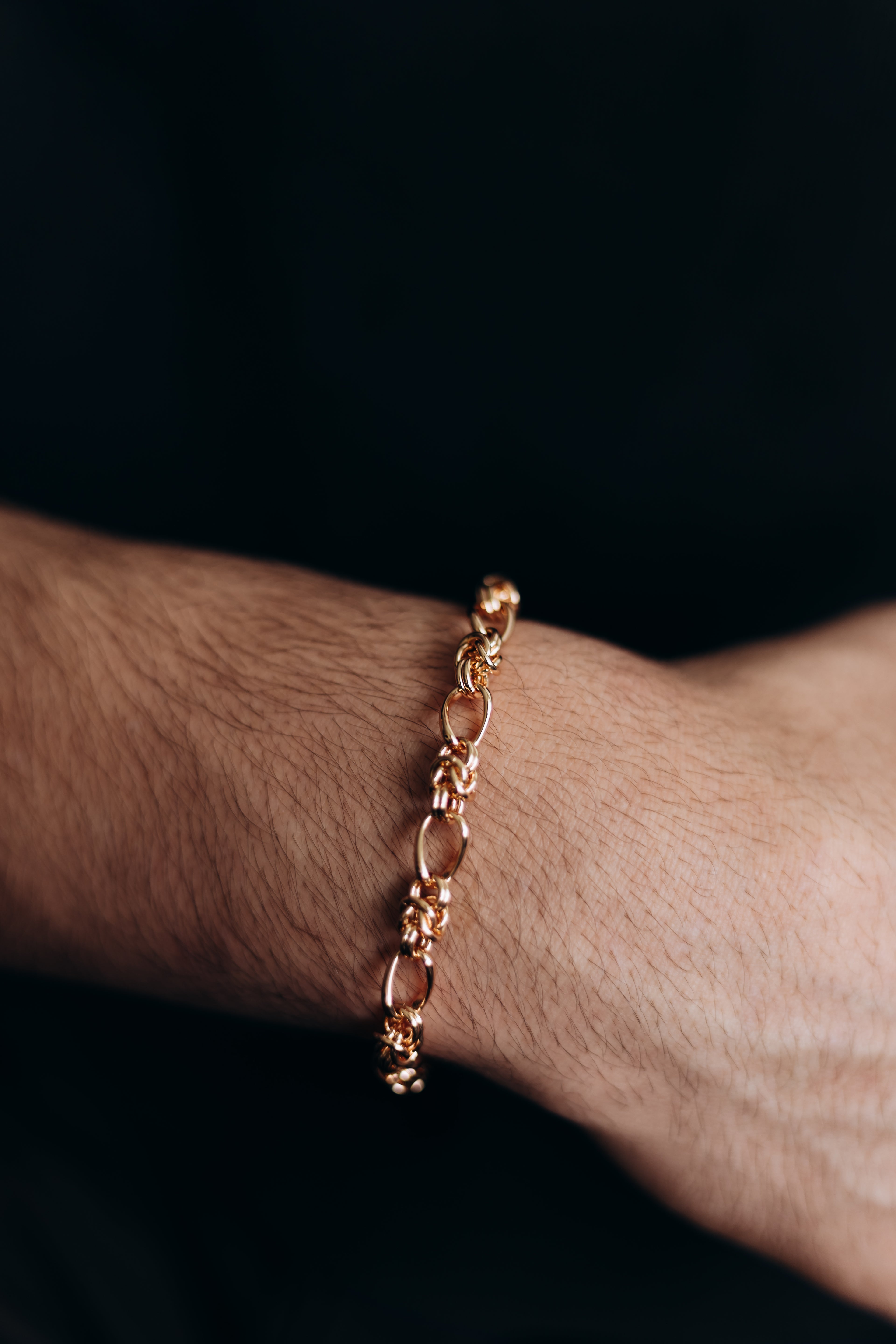 Rose Gold Plated Chain Bracelet – Unisex Link Bracelet | Non Tarnish Hypoallergenic Jewelry | 20.5 cm (8.07”) | Minimalist Statement Bracelet