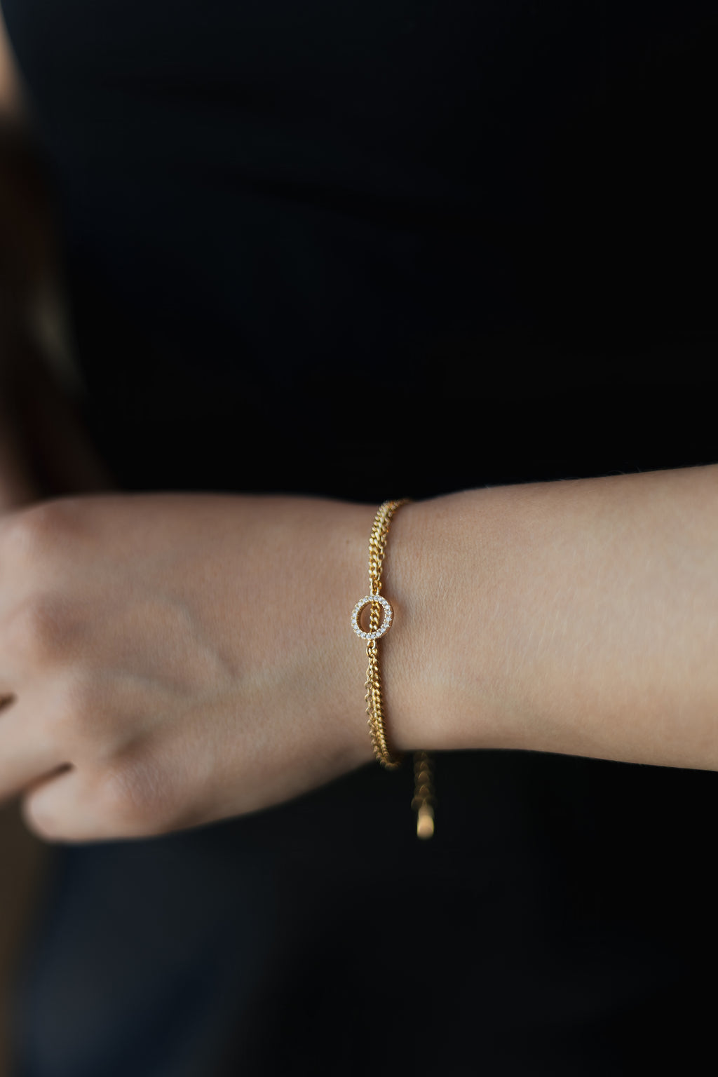 CZ Circle Charm Bracelet – Gold Plated or Rhodium, 16+5 cm