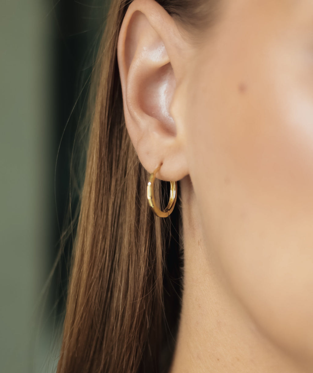 Sedy Jewelry Gold Plated Hoop Earrings, 18mm Small Huggie Hoops