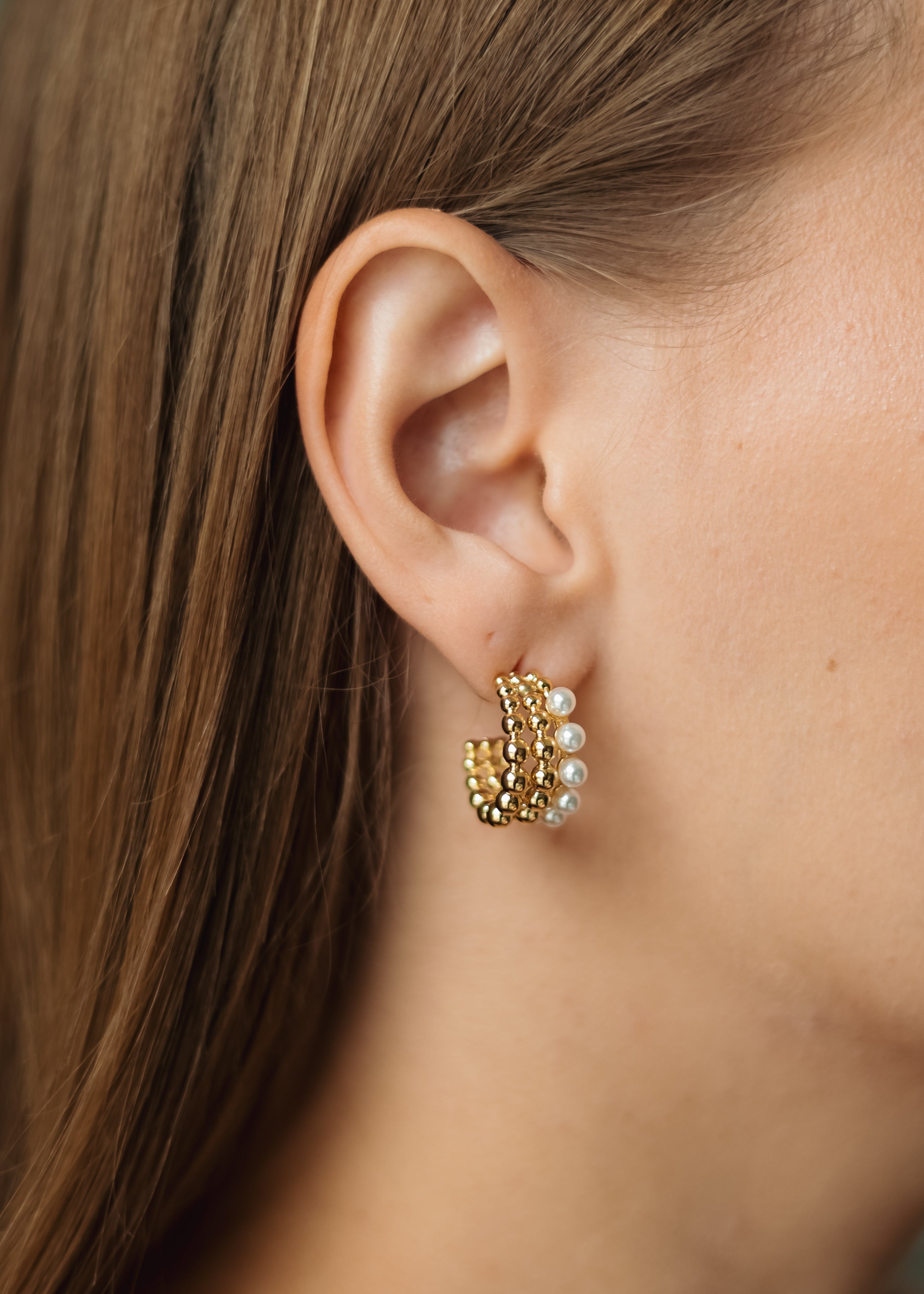 Gold Plated Beaded Hoop Earrings with Synthetic Pearls, 2 cm