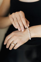 Pearl Necklace with Heart Pendant – Gold or Silver Plated