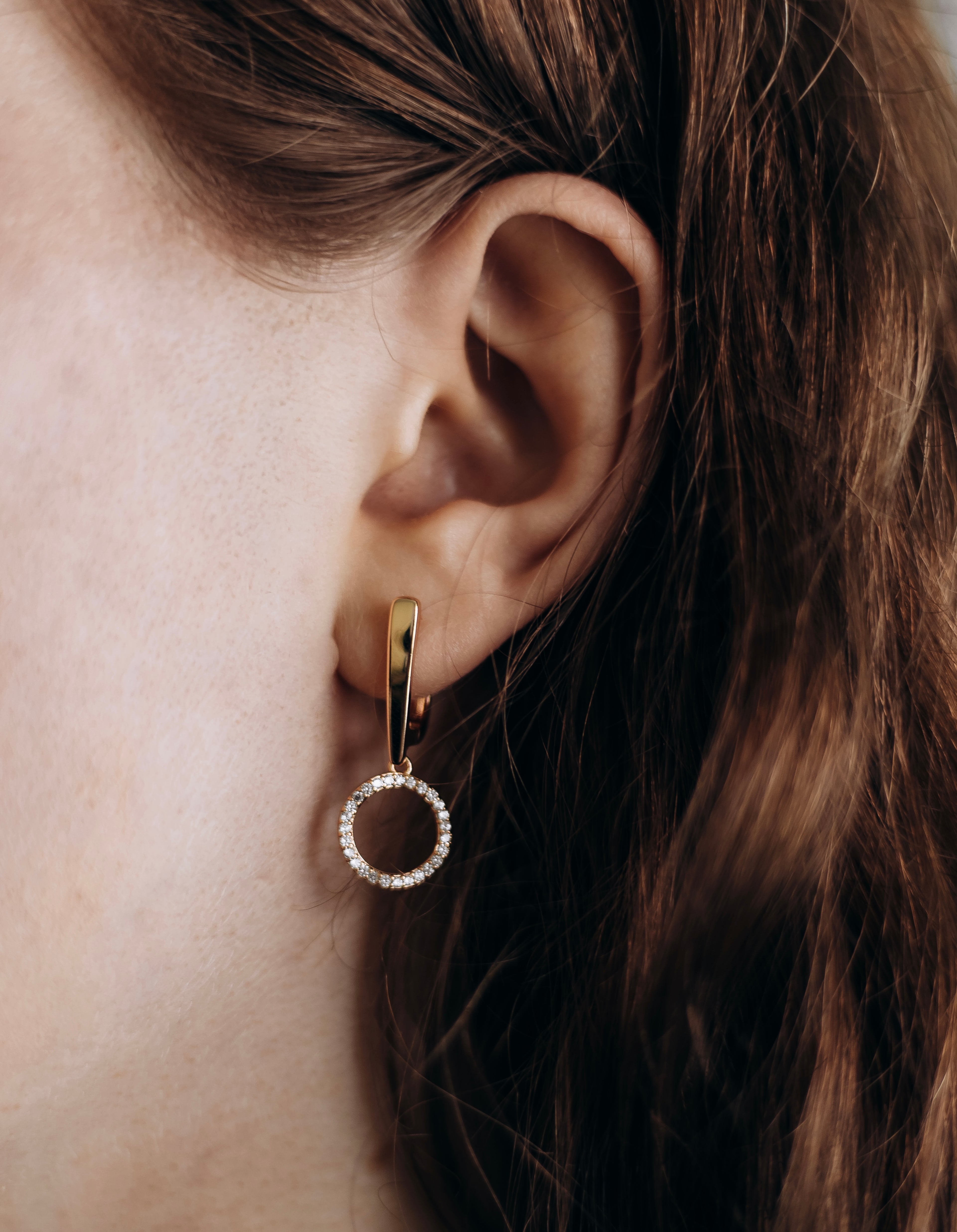 Gold Plated or Rhodium Plated CZ Circle Drop Hoop Earrings 3 cm Lever Back